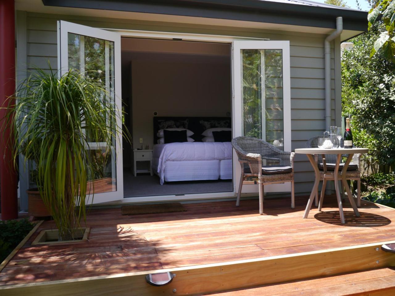 Kereru Cottage Russell - James Cook Apartment Kültér fotó